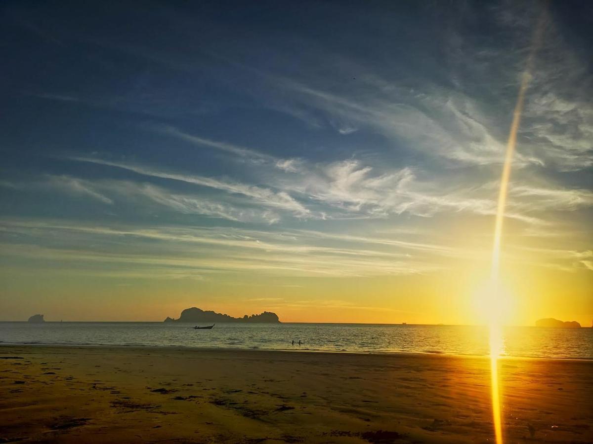 Sukorn Andaman Beach Resort Szukon-sziget Kültér fotó