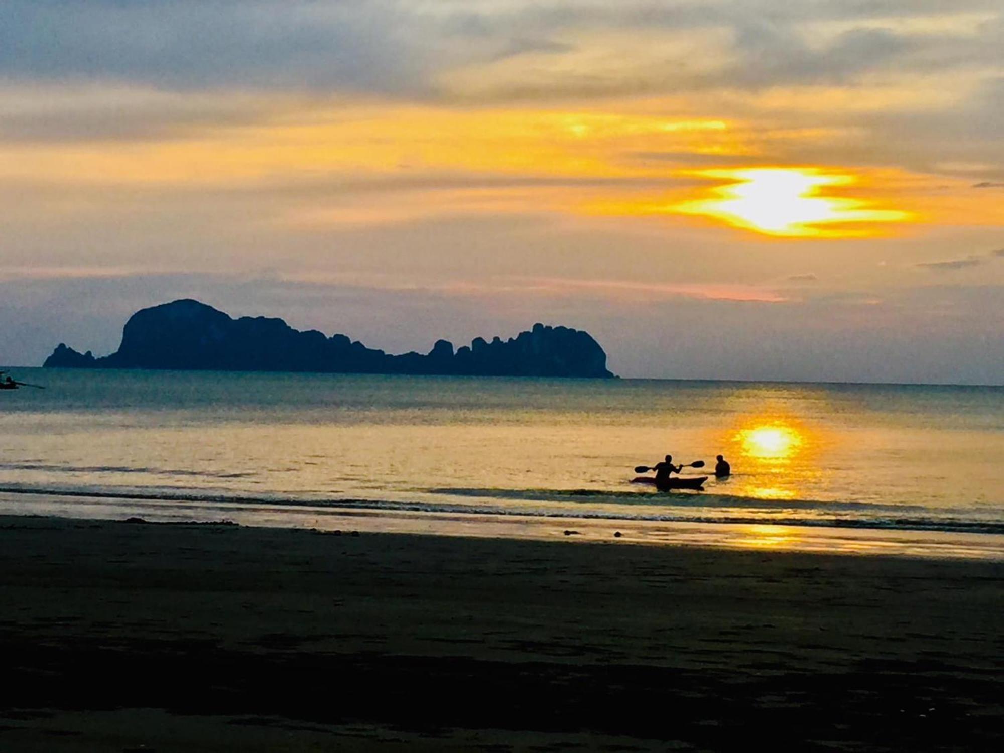Sukorn Andaman Beach Resort Szukon-sziget Kültér fotó