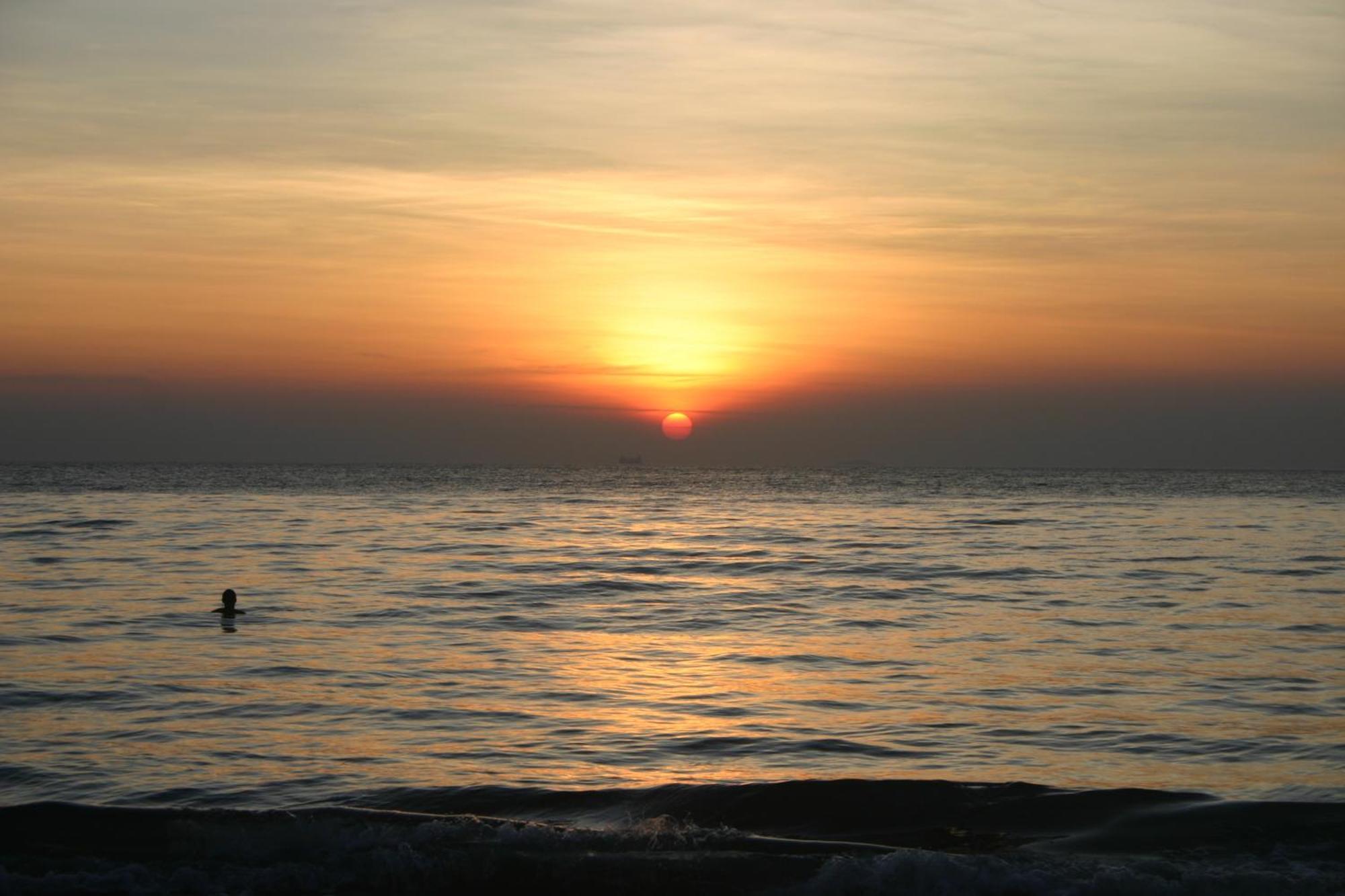Sukorn Andaman Beach Resort Szukon-sziget Kültér fotó