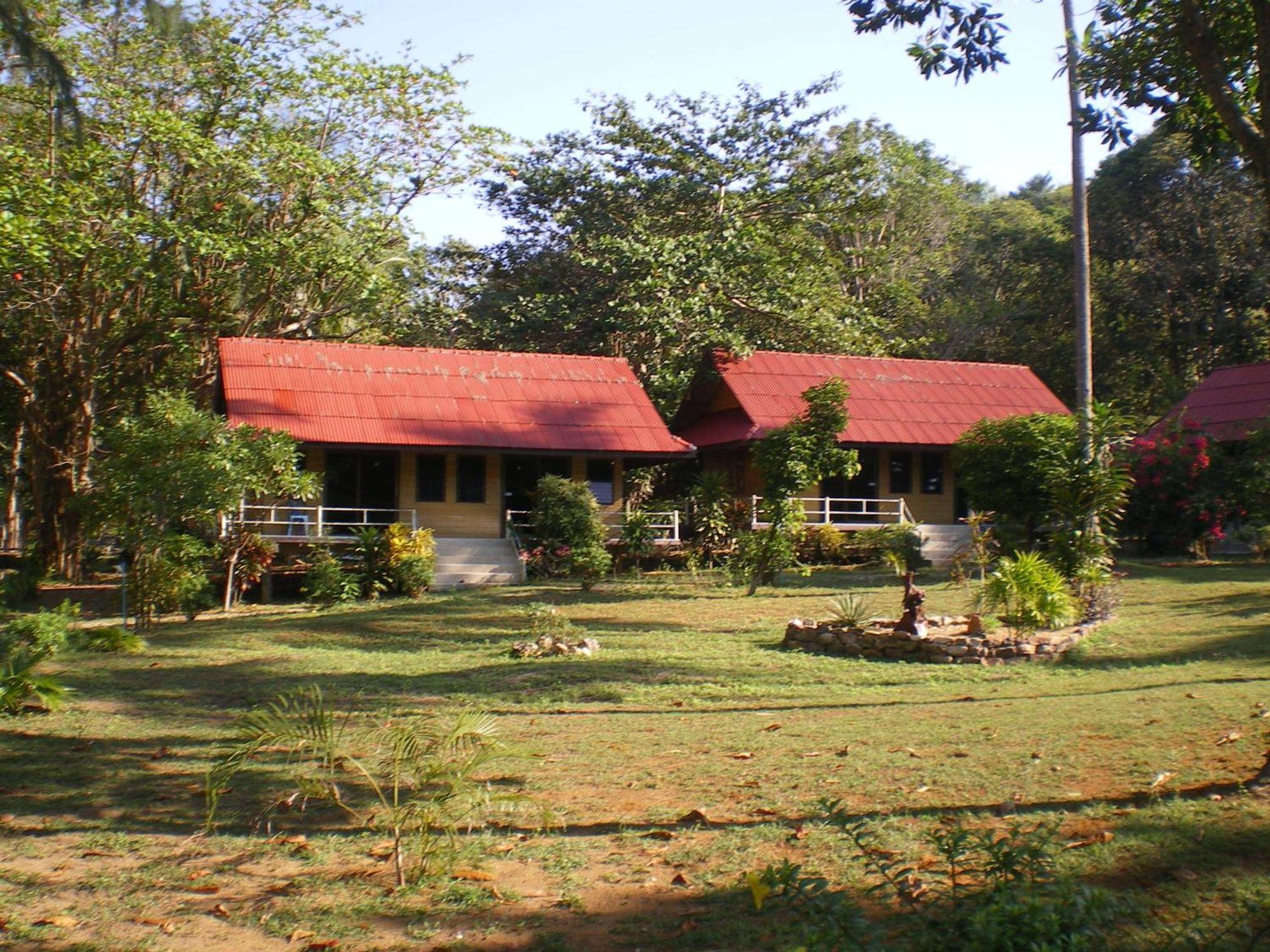 Sukorn Andaman Beach Resort Szukon-sziget Kültér fotó